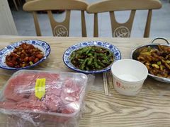 -江城燕子大排档(江汉路步行街店)