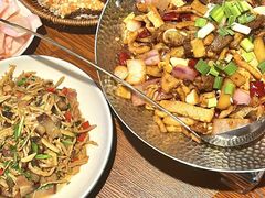 -唐师傅湘西名菜馆(武陵路店)