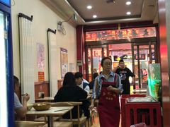 大堂-屈礼洪