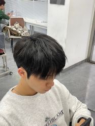 -米娜男士新国潮理发馆
