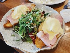 -ROAST coffee & eatery