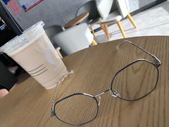 -罗创丹阳眼镜(童卫路店)