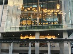 -东荟城名店仓