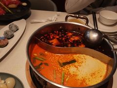 叻沙海鲜锅拼麻辣飘香锅-川越泰火锅(吉利大厦店)
