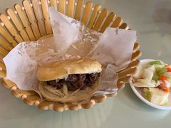-闫家驴肉老店(华电一校店)