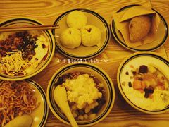少皮包子-正南齐北·老街糯米团(洪崖洞店)