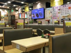 大堂-洪利粥店茶餐厅