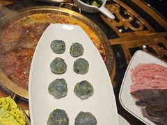 -小天鹅火锅·一线江景洪鼎旗舰店(洪崖洞店)