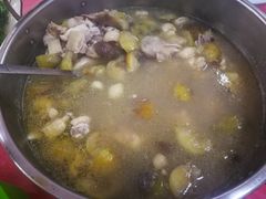 -银峰农庄·特色烧鸡·鲜无花果浸鸡