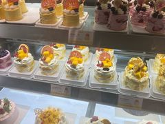 -罗森尼娜(德思勤店)