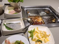-海底捞火锅(海宁路店)