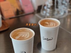 燕麦拿铁-Seesaw Coffee(朝阳大悦城店)
