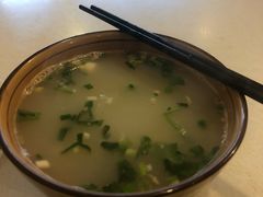 -烤鸭肉夹馍鸭汤店