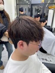 -沐染造型专业烫发染发