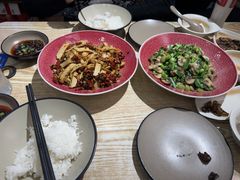 -叁煨蹄花·下饭盐帮菜(人民广场店)