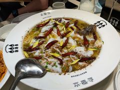 -渔语鱼酸菜鱼新川菜(来福士店)