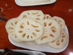 -刘胖娃鱼庄·特色肥肠鱼(杨家坪店)