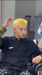 -DL HAIR SALON