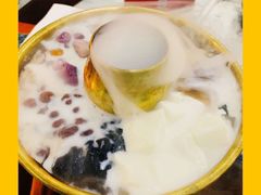 -五条人糖水铺(万达店)
