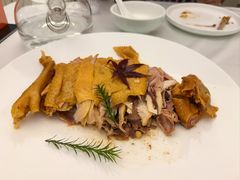 -品海楼·大连海胆锅贴馆(东港店)