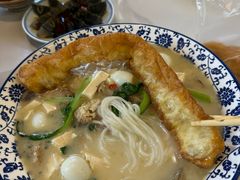 -邱芳粉店(迎宾大道旗舰店)