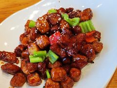 -肘子酥·天津菜·特色捞面(德云社店)