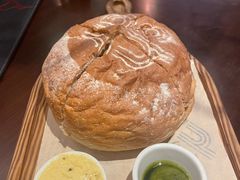 -恰餐厅及酒吧 CHAR Bar & Grill (北京丽都皇冠假日店)
