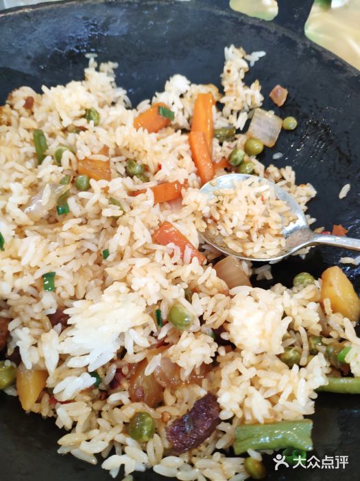 悦百味·品质川菜(upark公园店)老家孔干饭图片