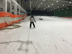 -乔波室内滑雪场