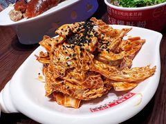 乾隆白菜-方砖厂69号炸酱面·烤鸭(前门鲜鱼口店)