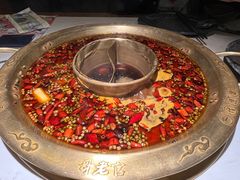 -哥老官重庆美蛙鱼头(日月光店)