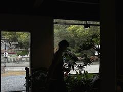 -J Create城市露营咖啡·简餐·宠物(上海动物园店)