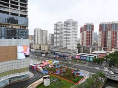 -昆明中心皇冠假日酒店