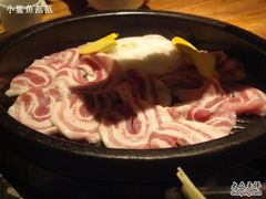 烤五花肉制作中-萨拉伯尔(燕莎友谊商城店)