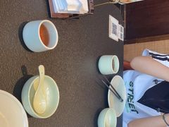 -蝴蝶里·粤菜·点心(滨江龙湖店)