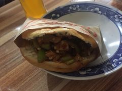 -老字号杨坡红油米线腊汁肉夹馍(东四道巷店)