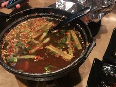 -何师烧烤·香辣蟹·川菜·30年老品牌(太古里旗舰店)