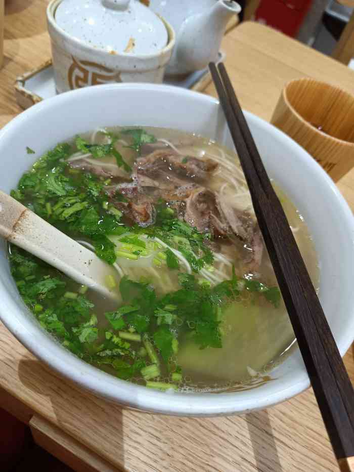 张拉拉兰州手撕牛肉面(汇金百货店)