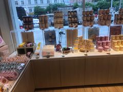 零售区-好利来(桃源店)