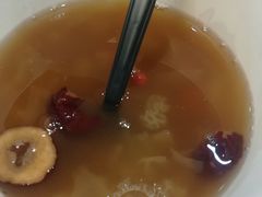 银耳芡实羹-柳州爽仔螺蛳粉