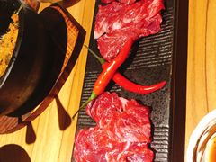 -炼火烤肉店