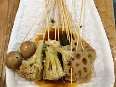 回味素串串-蒙自源过桥米线(红谷滩万达店)