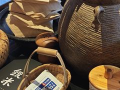 -银米·云南传统过桥米线(双廊黑金冠店)