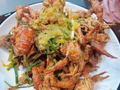 -虾弄弄海派小龙虾·牛羊蝎子火锅