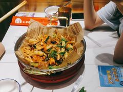 -红渡小香·牛肉麻辣香锅(车站南路店)