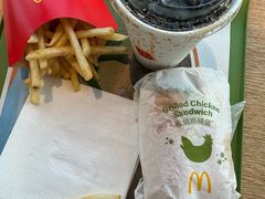 -麦当劳(北苑秋实路店)