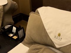 -金色印象·4K影院式足体养生(杨家坪西郊店)
