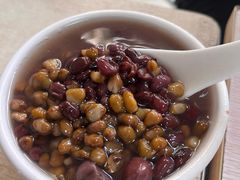 绿豆加红豆-瘦鬼老档糖水铺