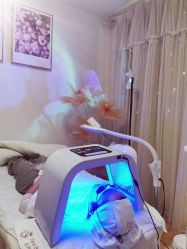 -美肤盾祛痘·问题肌头疗管理中心