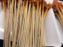 -佰人王串串香火锅(洋珠巷店)